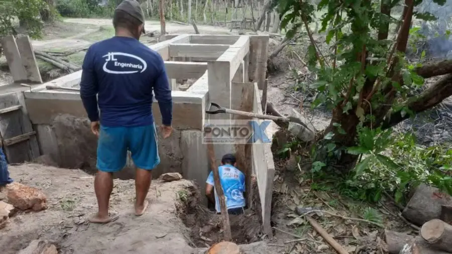 Moradores constroem ponte de concreto aguardada há 50 anos no Norte do Piauí — Foto: Arquivo pessoal